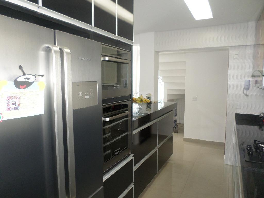 Cobertura, 3 quartos, 214 m² - Foto 11