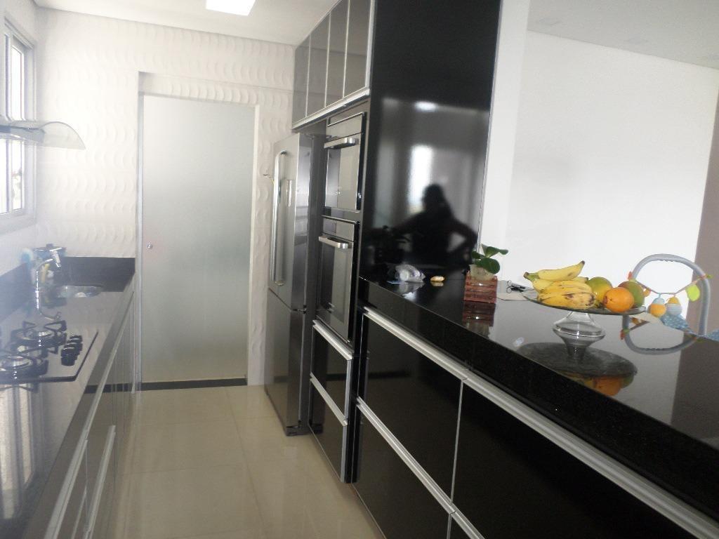 Cobertura, 3 quartos, 214 m² - Foto 5