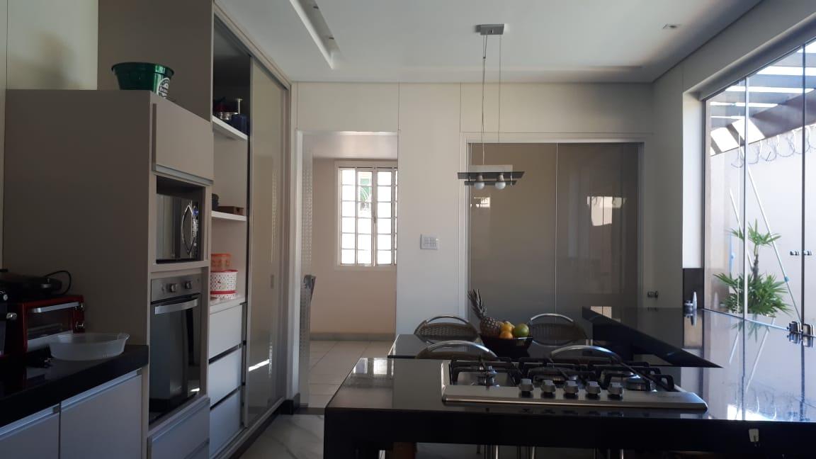 Casa, 3 quartos, 320 m² - Foto 4