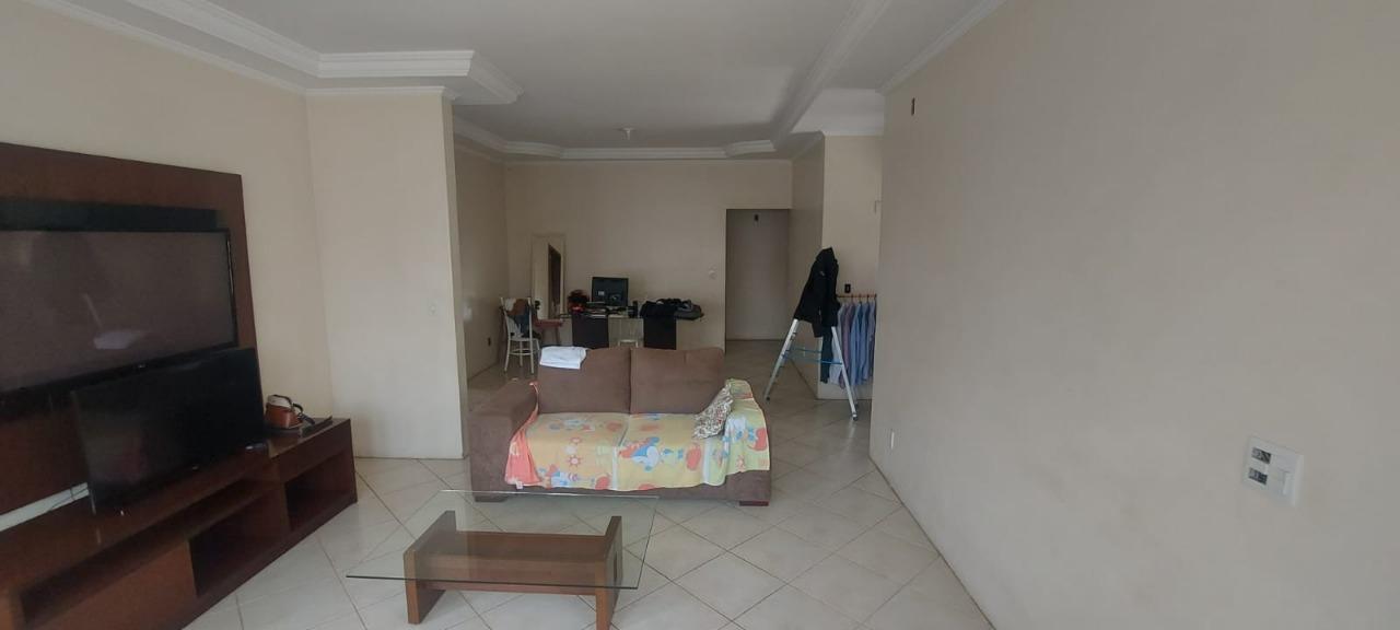 Casa, 4 quartos, 280 m² - Foto 2