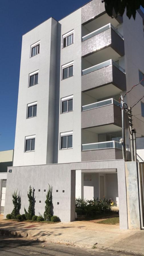 Apartamento, 3 quartos, 180 m² - Foto 1