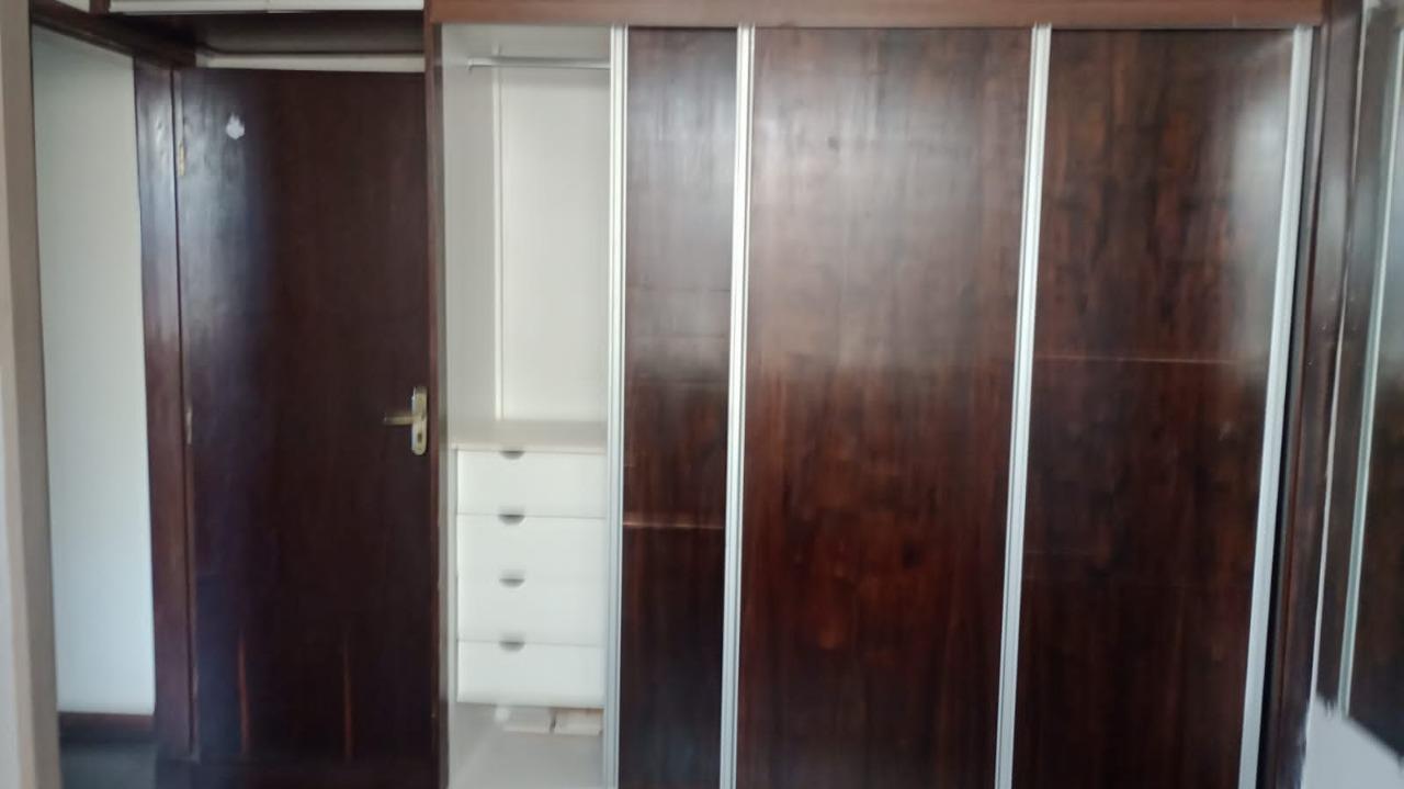 Casa, 3 quartos, 380 m² - Foto 28