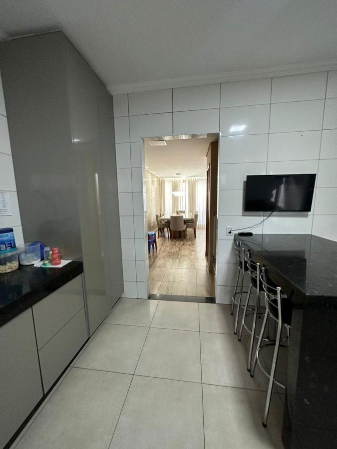 Casa, 3 quartos, 300 m² - Foto 3