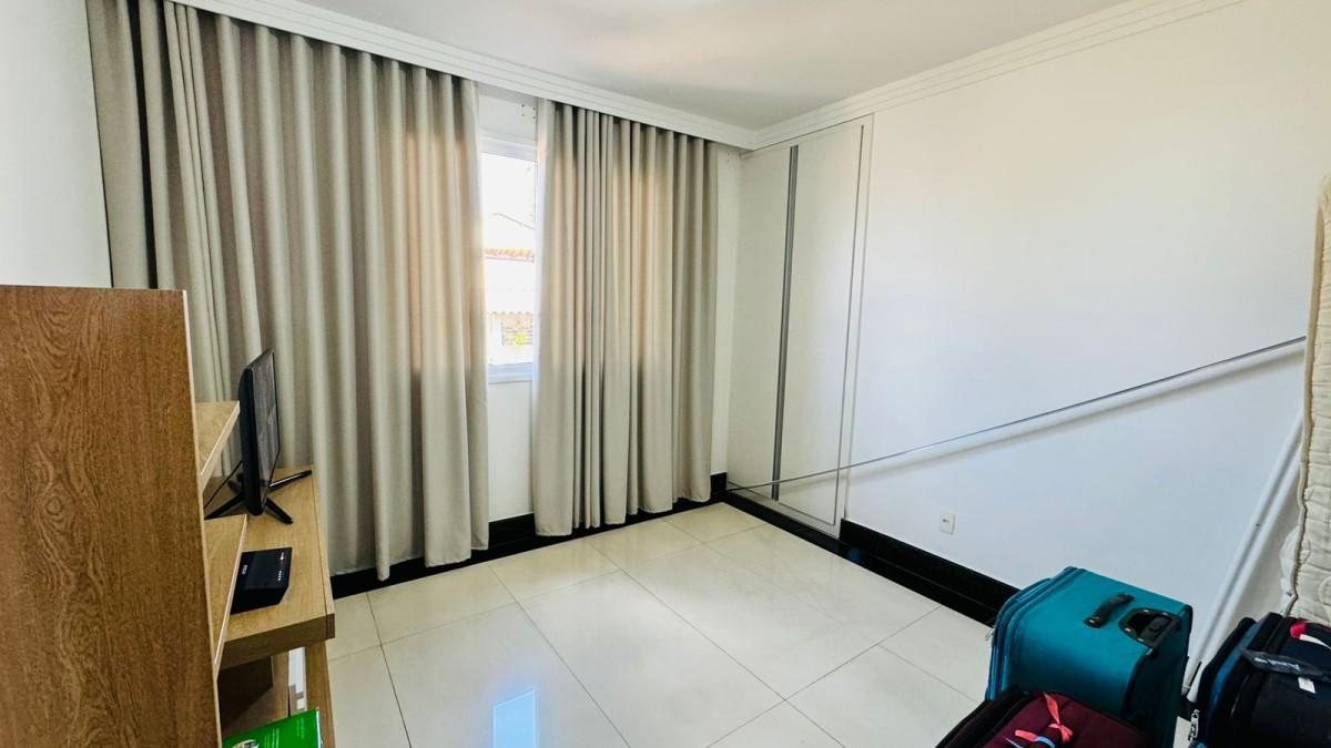Casa, 4 quartos, 320 m² - Foto 40