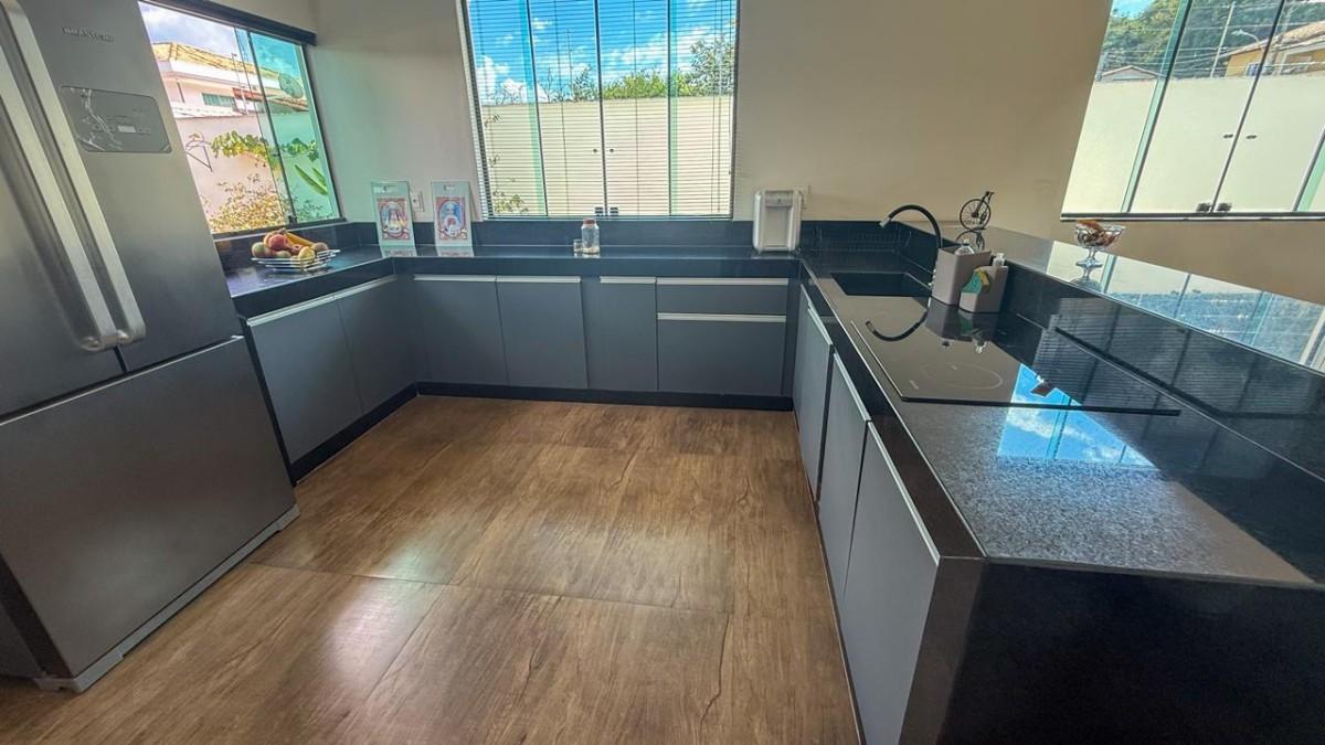 Casa, 3 quartos, 211 m² - Foto 8