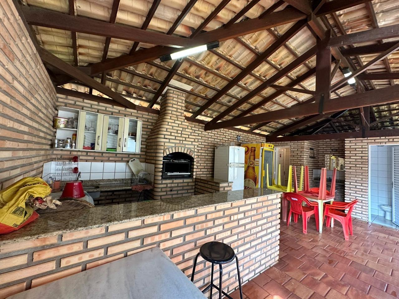 Chácara, 5 quartos, 1800 m² - Foto 2