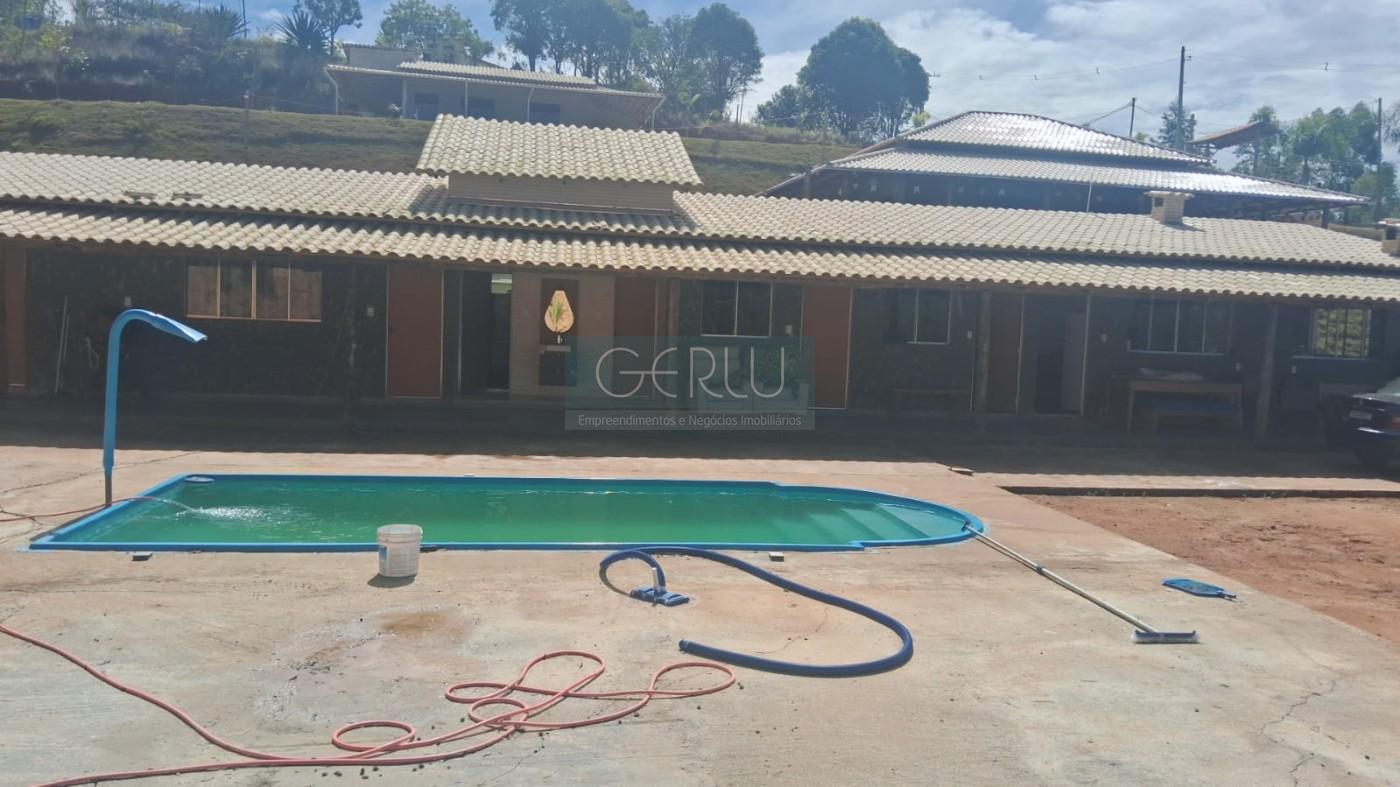 Sítio, 4 quartos, 5000 m² - Foto 1